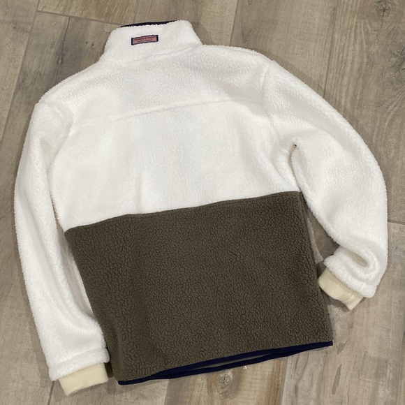 Vineyard Vines Colorblock Sherpa Zip Sweater - Picture 7 of 7